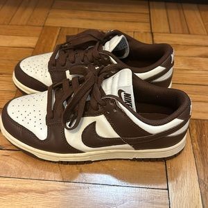 NIKE WOMENS LOW DUNKS “CACAO WOW”